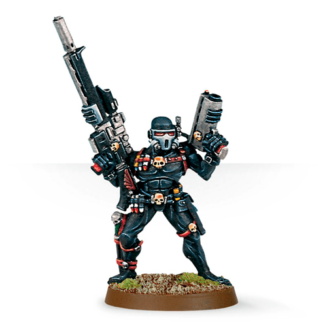 Vindicare Assassin with Exitus Pistol 1